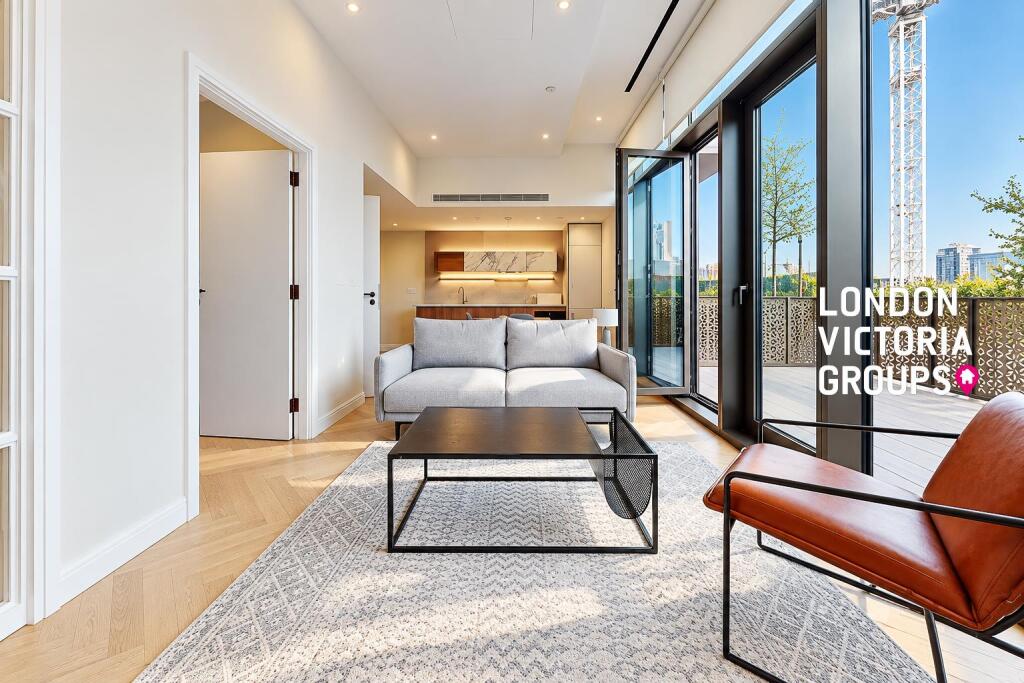 Main image of property: Saxon House, 1 Parkland Walk, London, SW6
