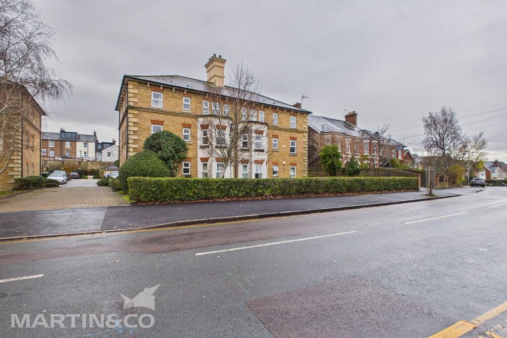 Main image of property: Knightsbridge Court, Tunbridge Wells, TN1