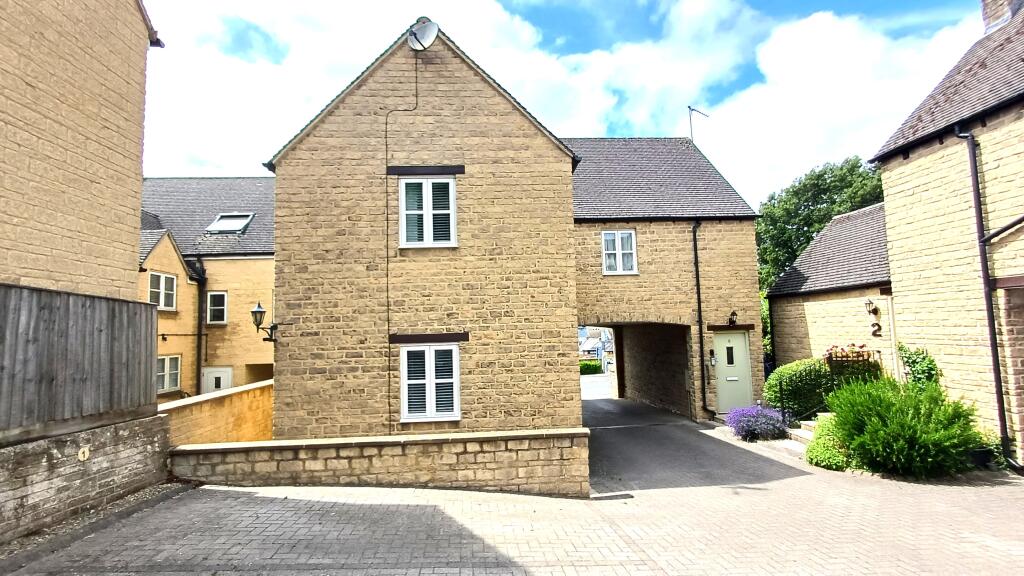 Main image of property: Albion Street, Chipping Norton, OX7