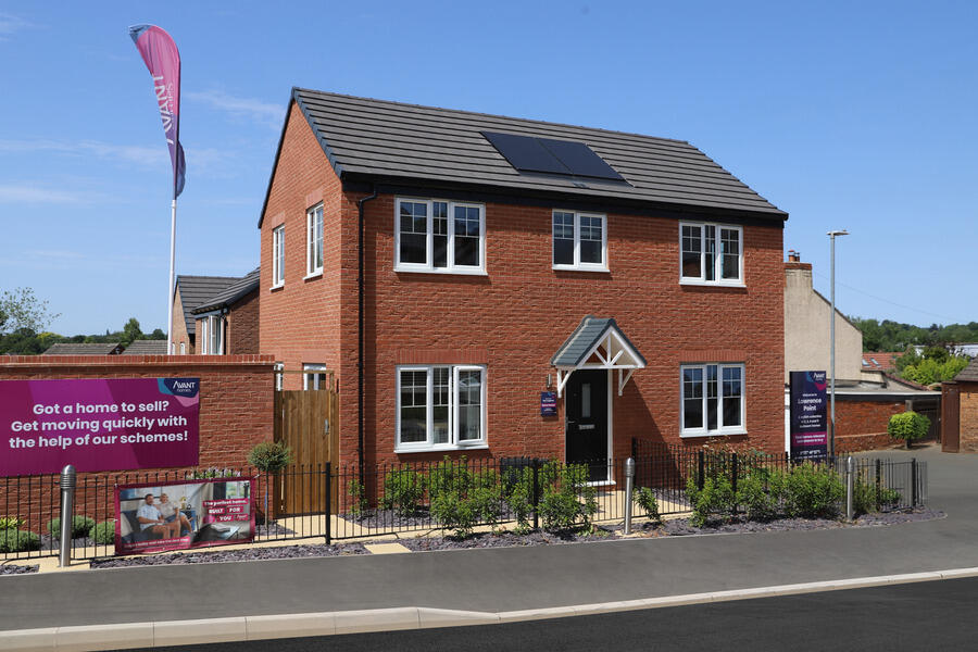 Main image of property: Lynncroft,
Eastwood, Nottinghamshire,
NG16 3FE