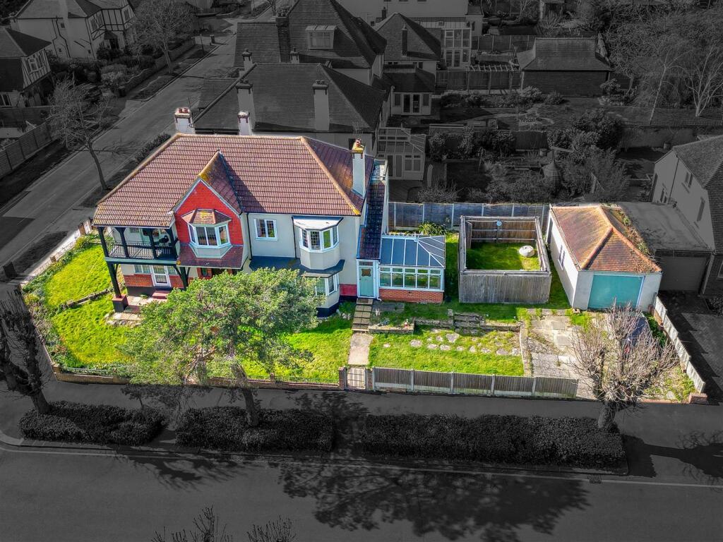 Main image of property: THE DRIVE, Chalkwell