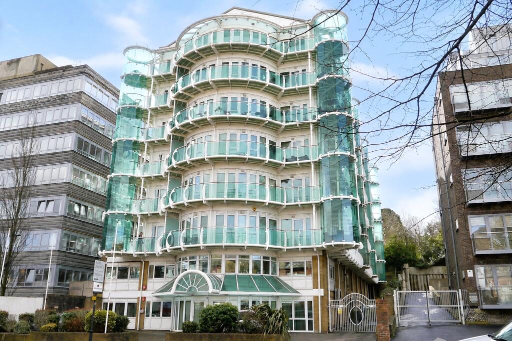 Main image of property: Comer House, 19 Station Road, New Barnet, EN5