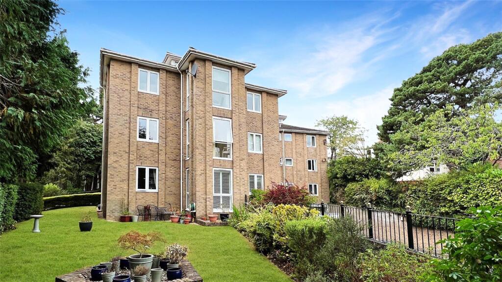 Main image of property: Haven Road, Poole, Dorset, BH13