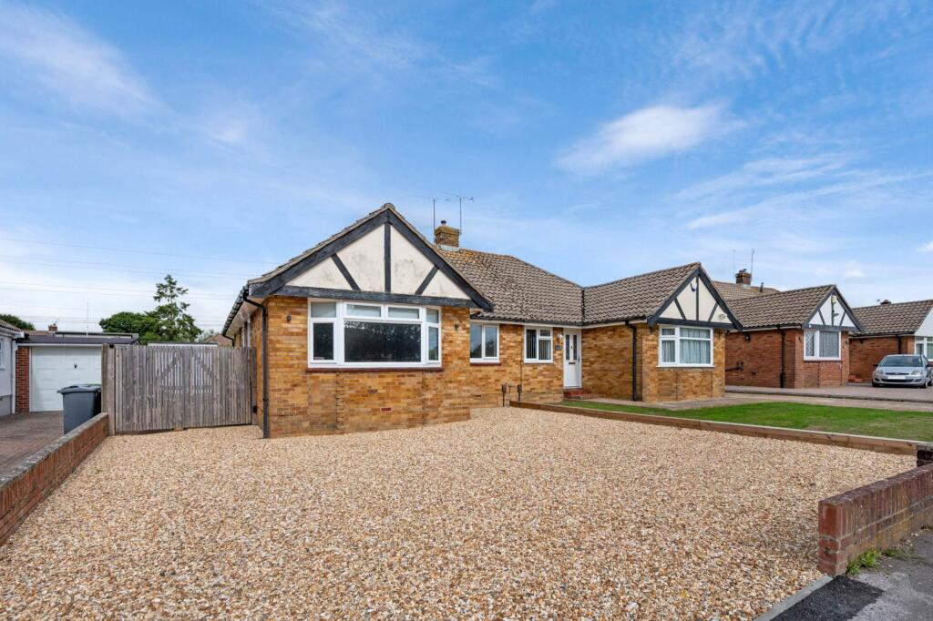 Main image of property: Sunnymead Drive, Waterlooville, PO7