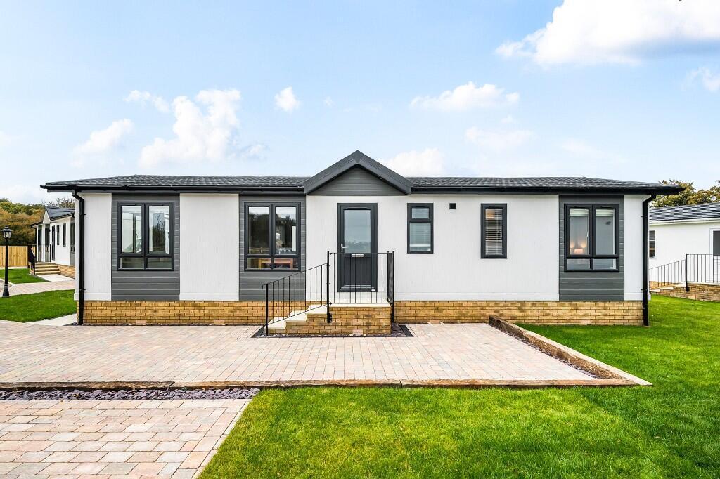 Main image of property: Bere Regis,
Wareham,
Dorset,
BH207LP
