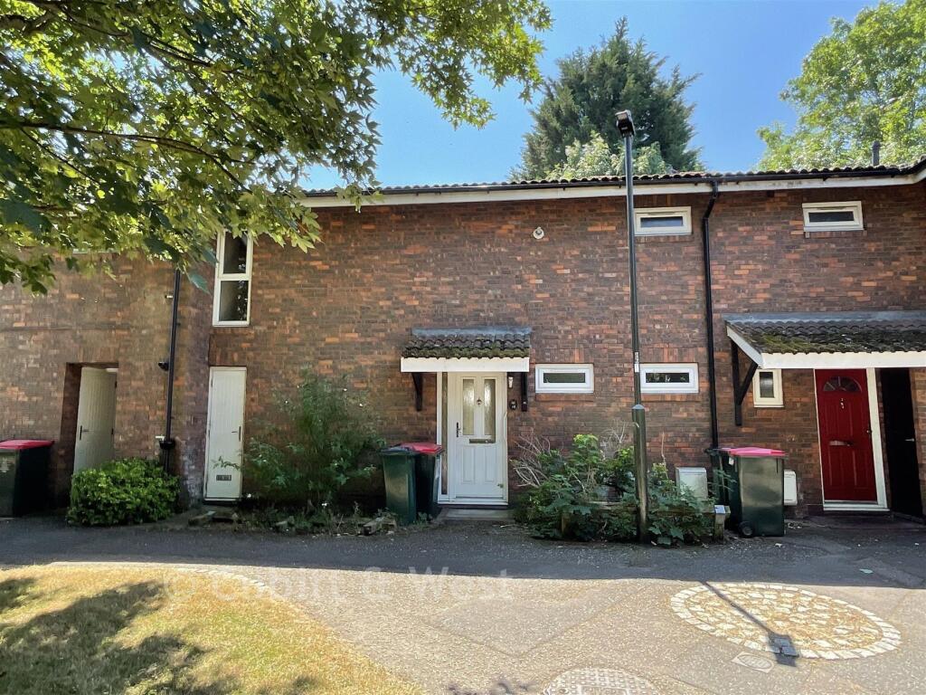 Main image of property: Kensington Road, Crawley, West Sussex