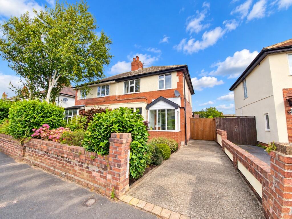 Main image of property: Birkdale Avenue, Lytham Saint Annes, FY8