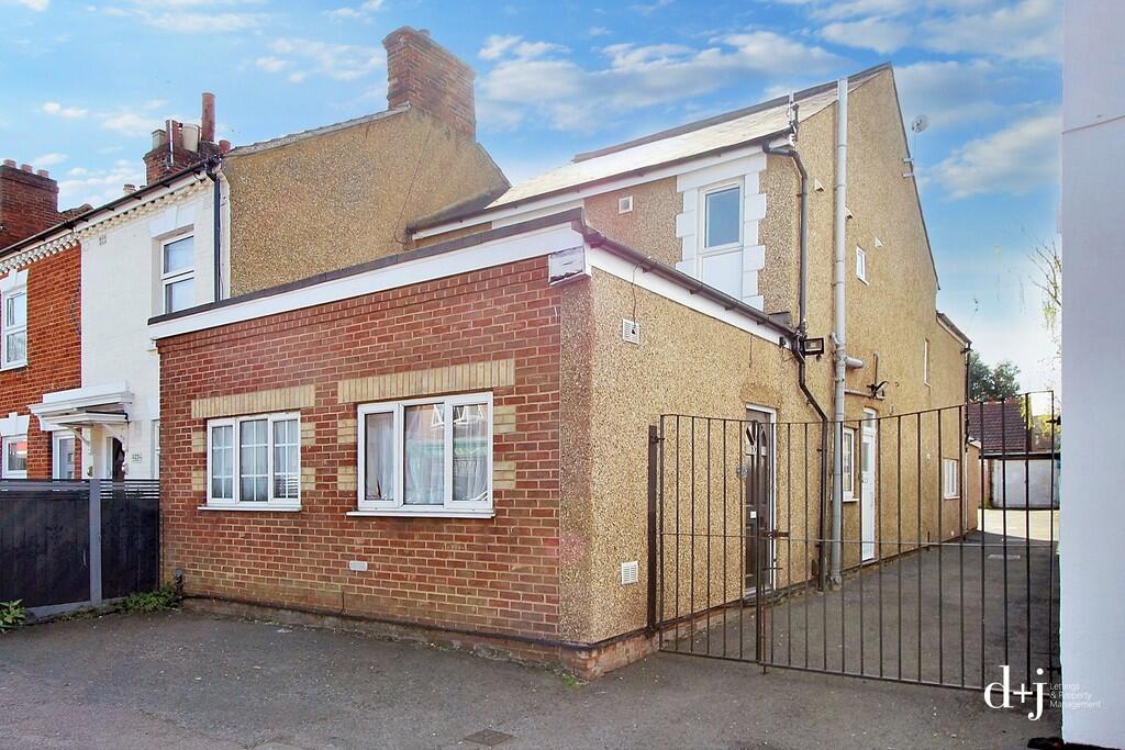 Main image of property: Nightingale Road, Smoothy Court, Hitchin