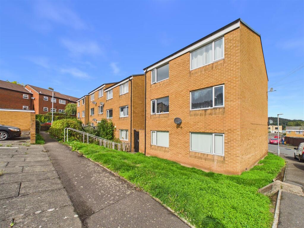 Main image of property: Princess Close, Gedling, Nottingham