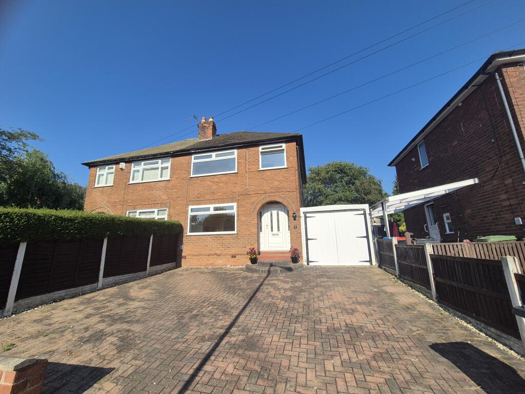 Main image of property: Greenway Close, Helsby, FRODSHAM