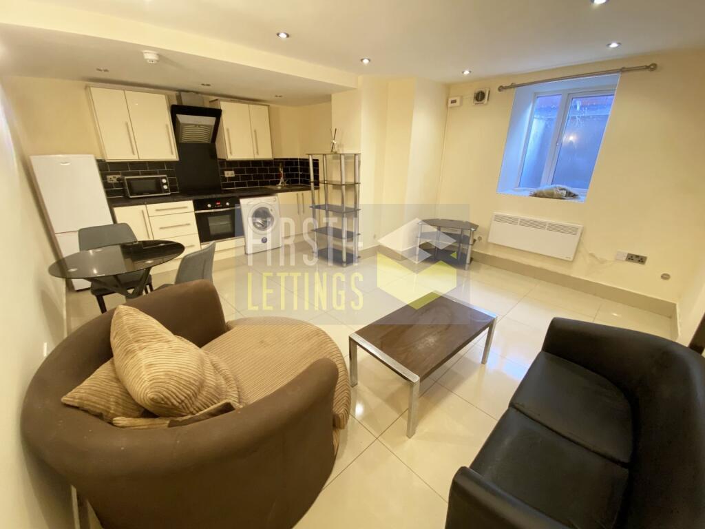 Main image of property: St. James Road, Stoneygate, LE2
