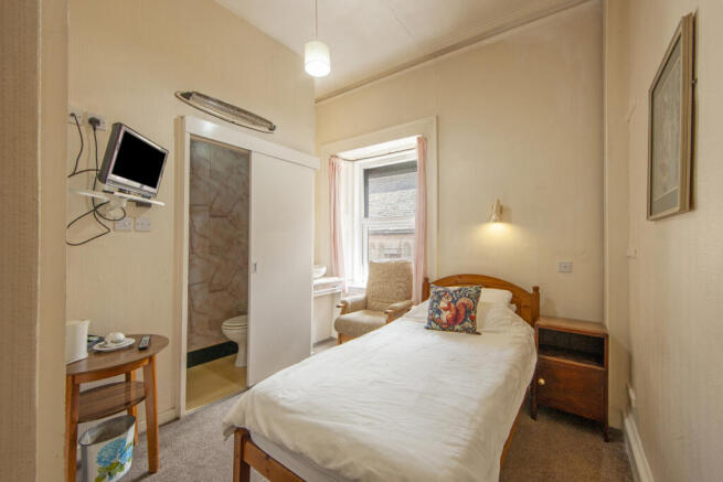 1Z6E7910 singel bedroom