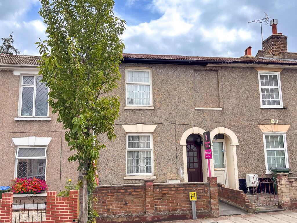 Main image of property: Bloomfield Road, Woolwich, London, SE18 7JH