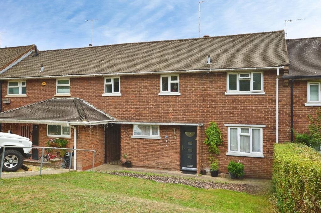 Main image of property: Batchwood Drive, St Albans, AL3