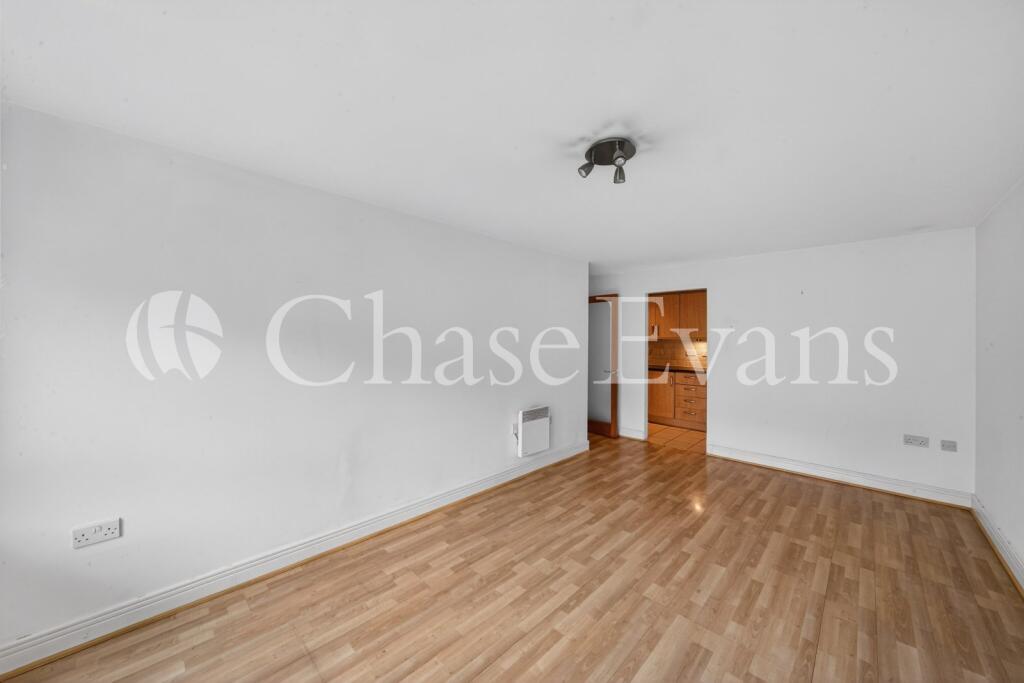 Main image of property: St Davids Square, Isle Of Dogs, London, E14