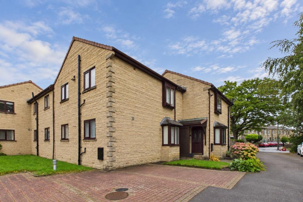 Main image of property: Scholes Lane, Scholes, Cleckheaton, West Yorkshire, BD19