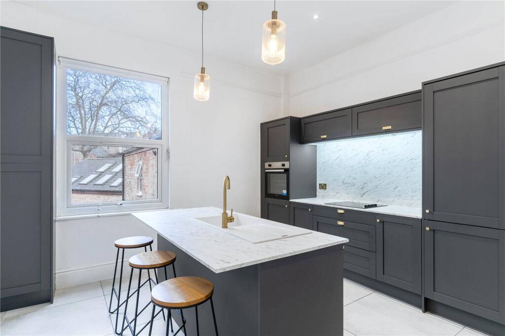 Main image of property: Woodborough Road, Nottingham, Nottinghamshire, NG3
