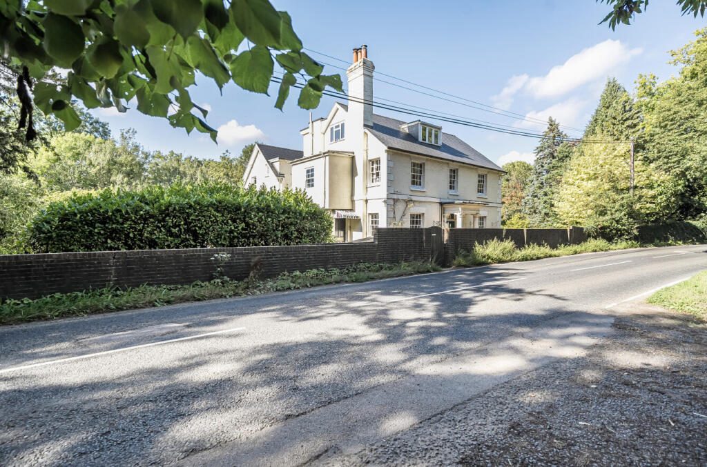 Main image of property: St. Martin, Ashurst