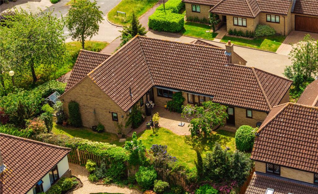 Main image of property: Celandine Court, Walnut Tree, Milton Keynes, Buckinghamshire, MK7