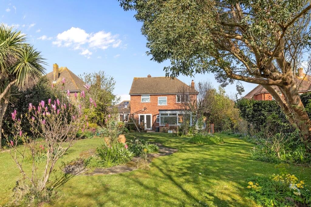 Main image of property: Golden Avenue, East Preston, BN16
