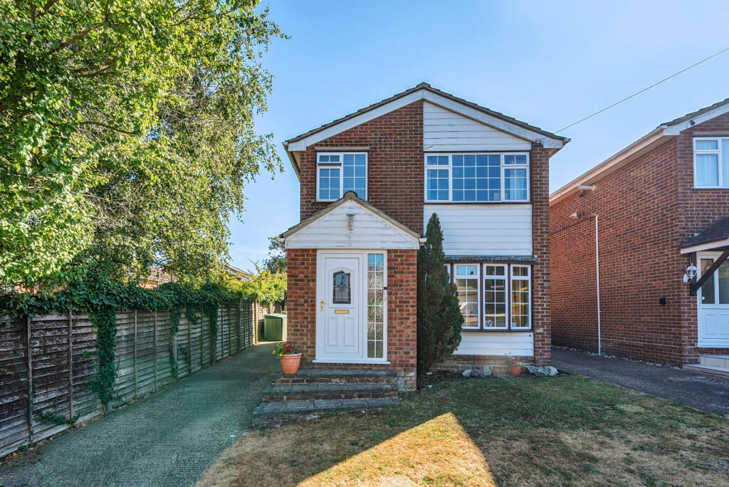 Main image of property: Rushden Way, Farnham, GU9