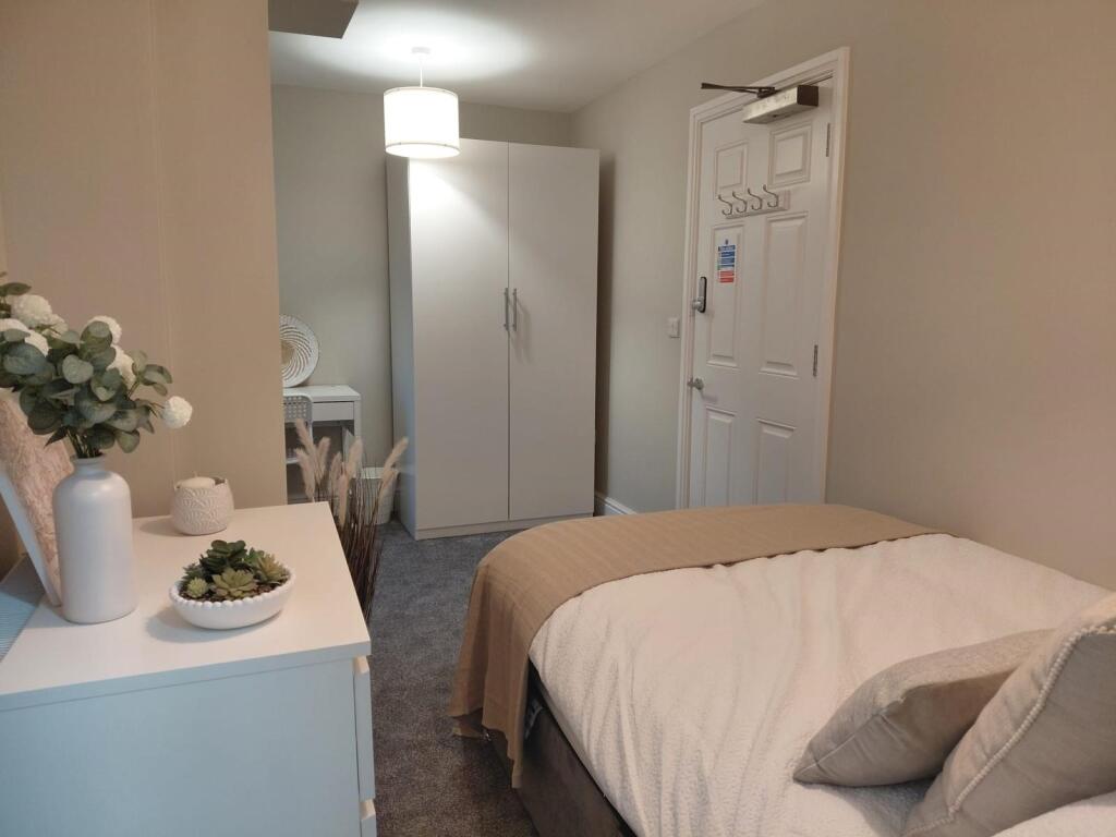 Main image of property: Courtenay Road - Bills included!