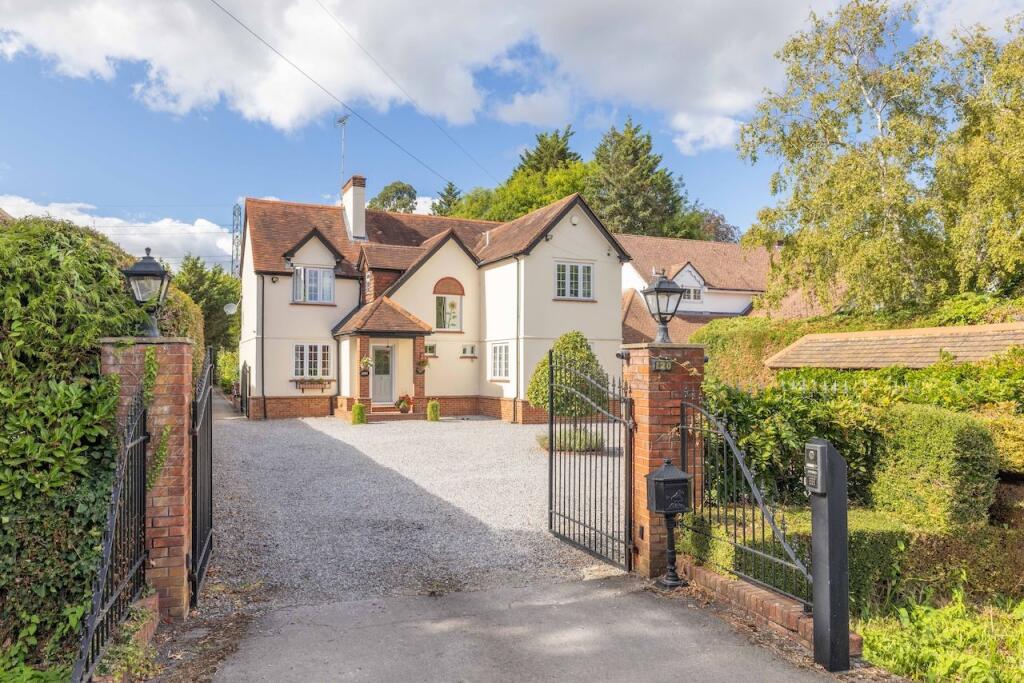 Main image of property: Coppermill Road, Wraysbury, Staines-upon-Thames, TW19