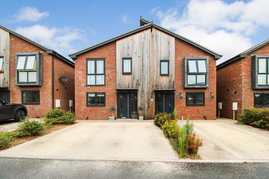 Main image of property: Mapleton Gardens, Ipswich, IP4