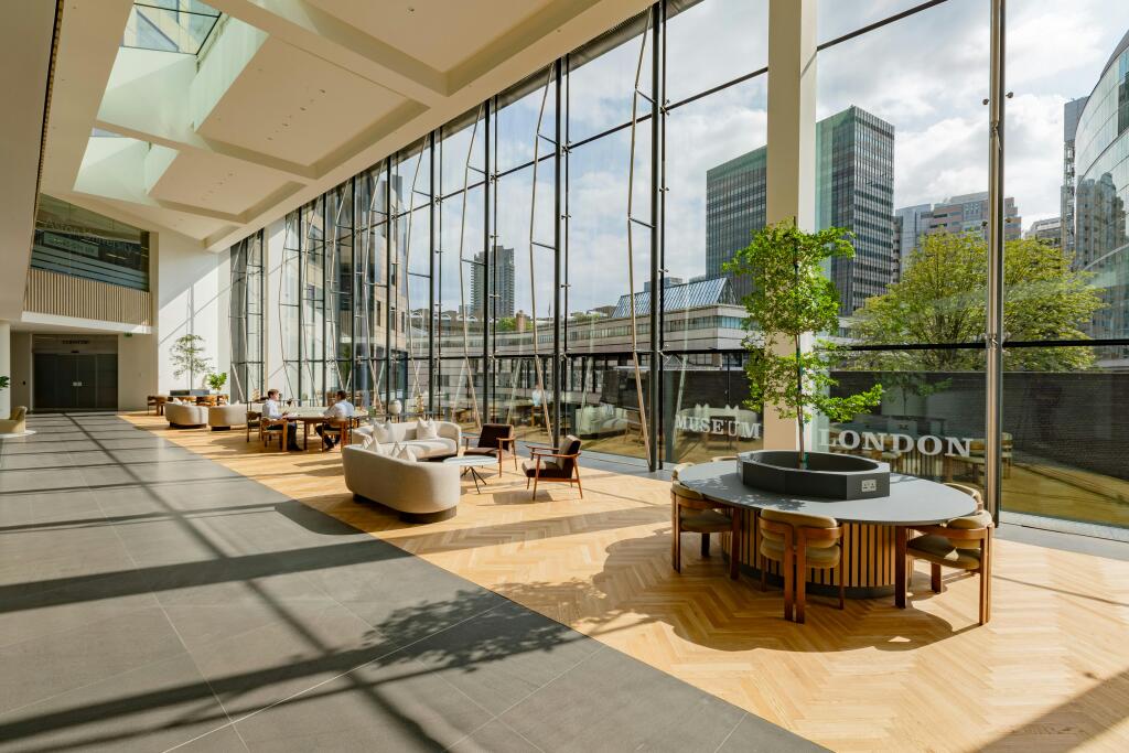 Business Lounge
