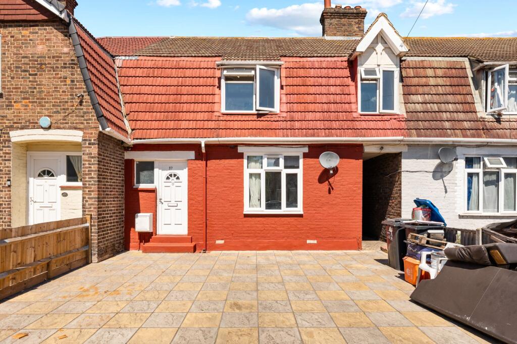 Main image of property: Fleming Mead, Mitcham, CR4