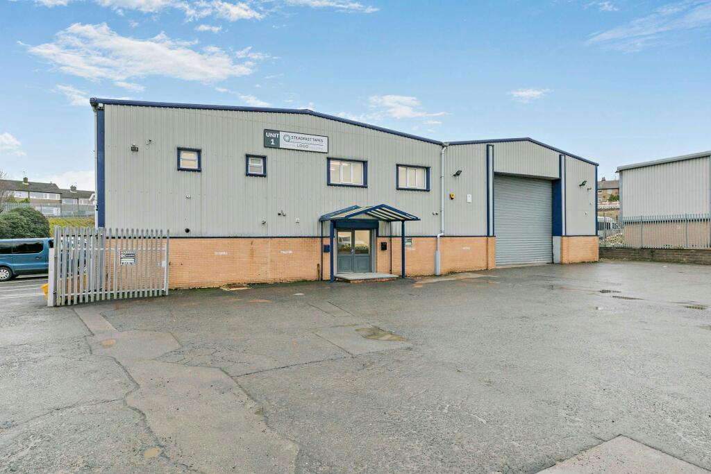 8676130-exterior01-800.jpg