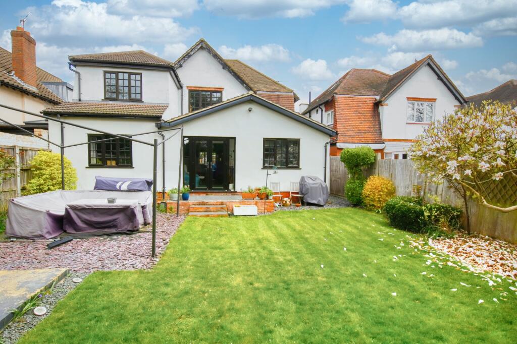 Main image of property: Vicarage Road, Hampton Wick, KT1