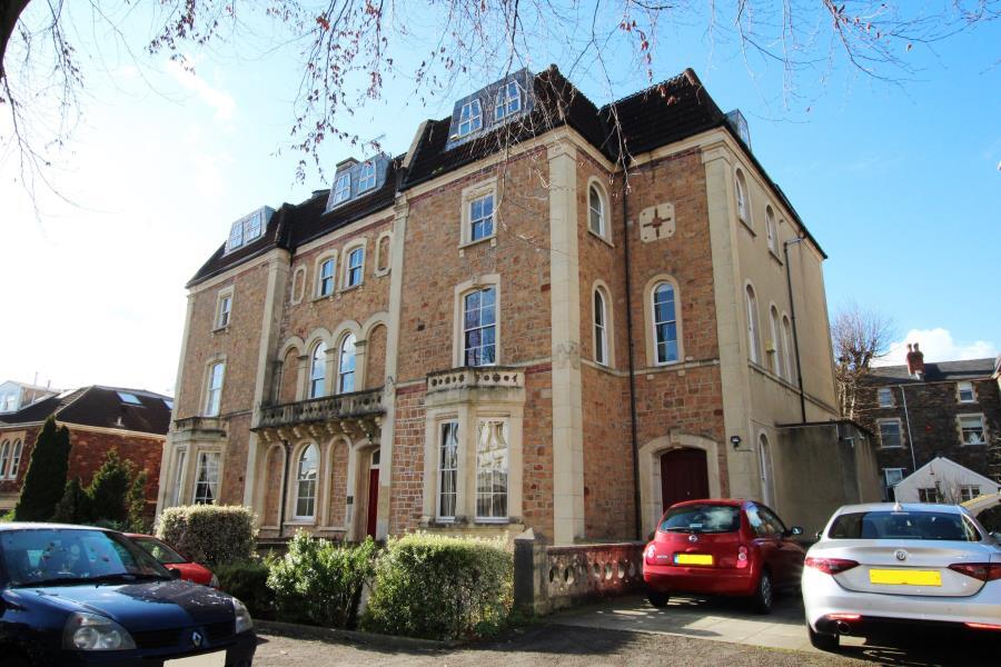 Main image of property: Oakfield Mansions - Clifton