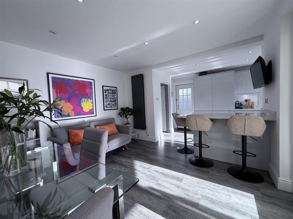 Main image of property: Bracken Hill, Moortown, LS17
