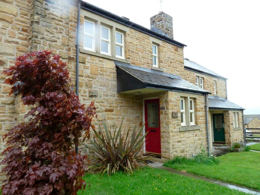 Main image of property: Oak apple walk, Stannington, Sheffield, S6 6FA