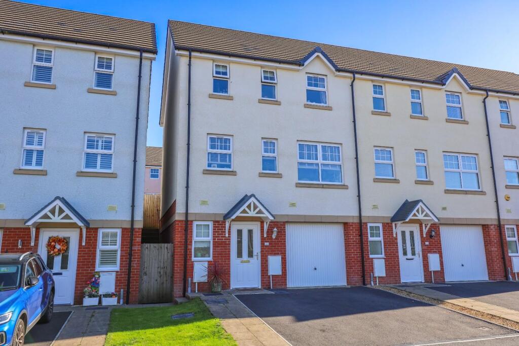 Main image of property: 7 Cae Wyndham, Cowbridge, Vale Of Glamorgan, CF71 7FL