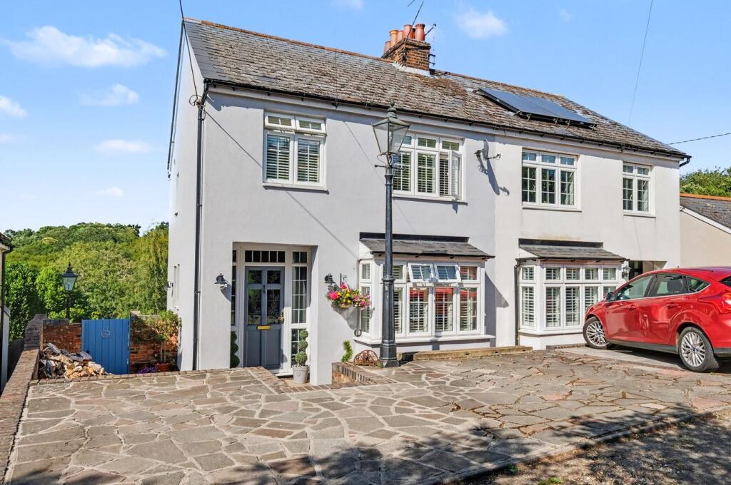Main image of property: Main Road, Danbury, Chelmsford, CM3