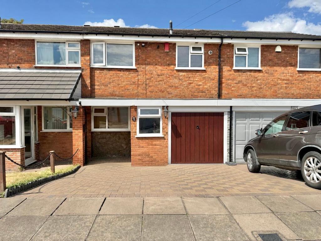 Main image of property: Stanway Gardens, West Bromwich, West Midlands, B71 1RJ