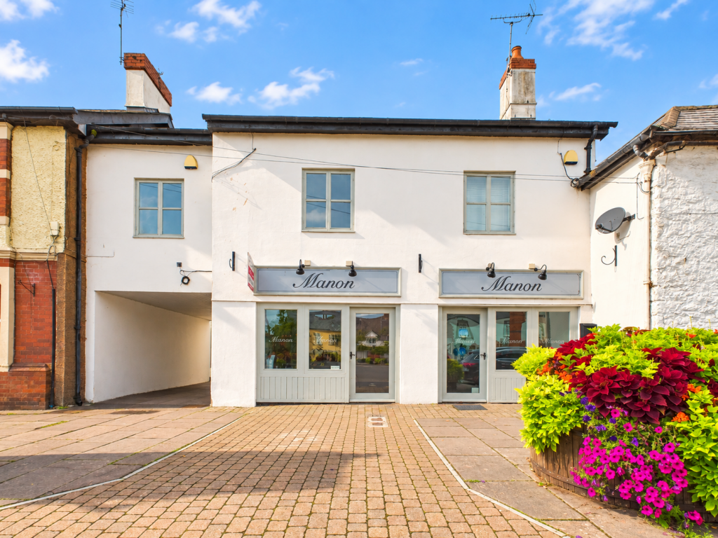 Main image of property: Twyn Square,Usk,NP15 1BH