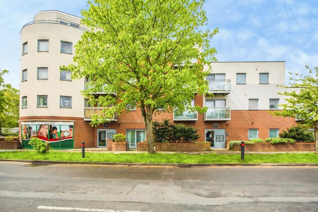 Main image of property: Kenton Road, Harrow, HA3