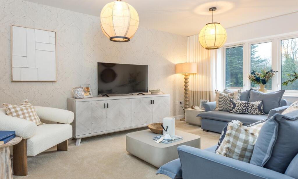 Main image of property: Stortford Road,
Dunmow,
CM6 1SG