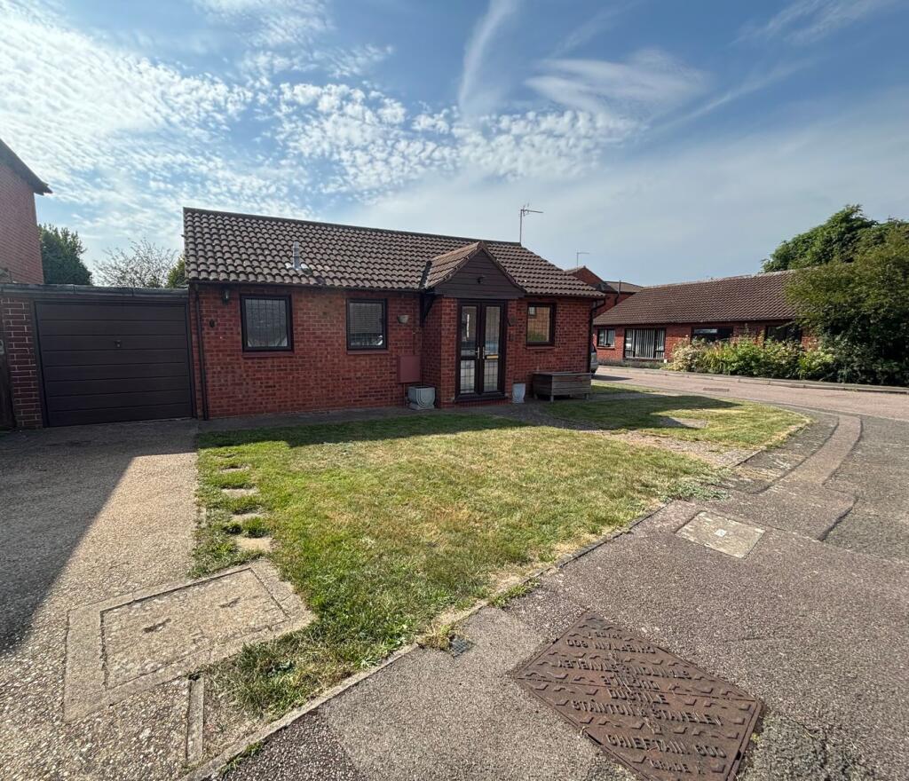 Main image of property: Larkins Close, Baldock, SG7