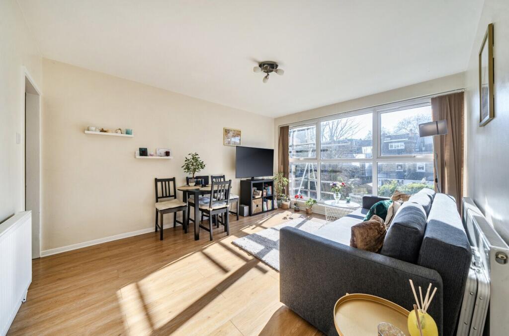 Main image of property: Lenham Road, Lee, London, SE12