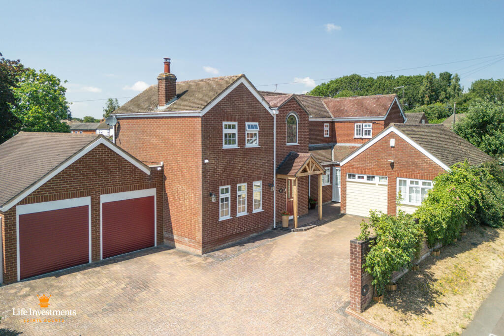 Main image of property: Bourne House, Kilworth Road, Swinford, Leicestershire
