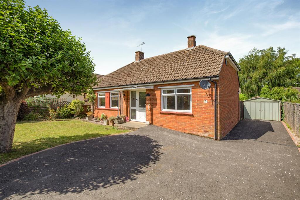 Main image of property: Amsbury Road, Coxheath, Maidstone