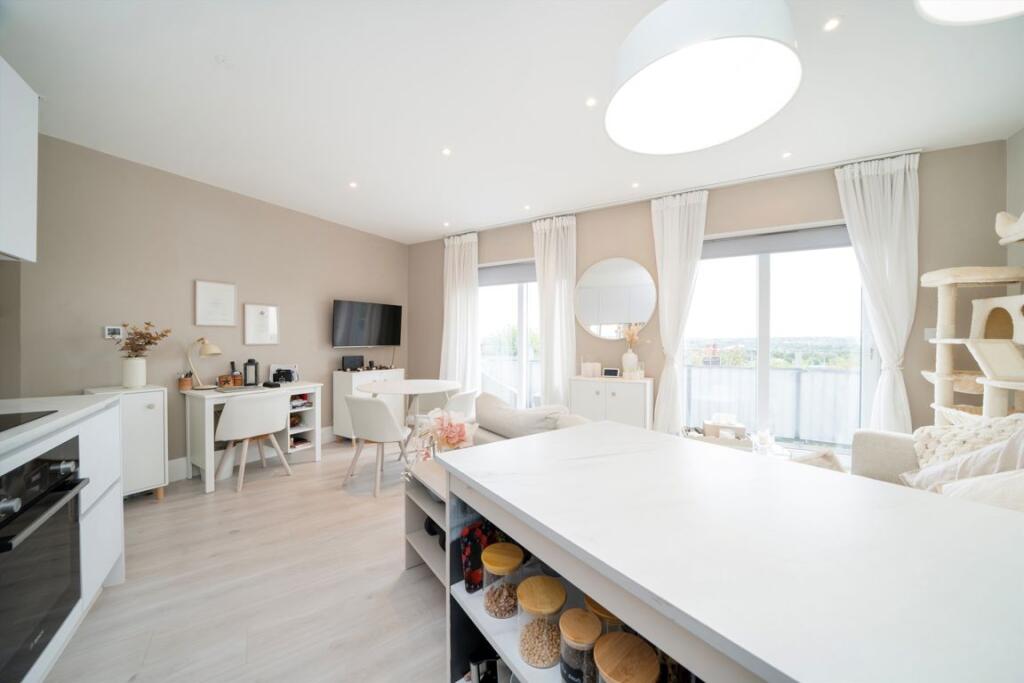 Main image of property: Queens Road, Buckhurst Hill