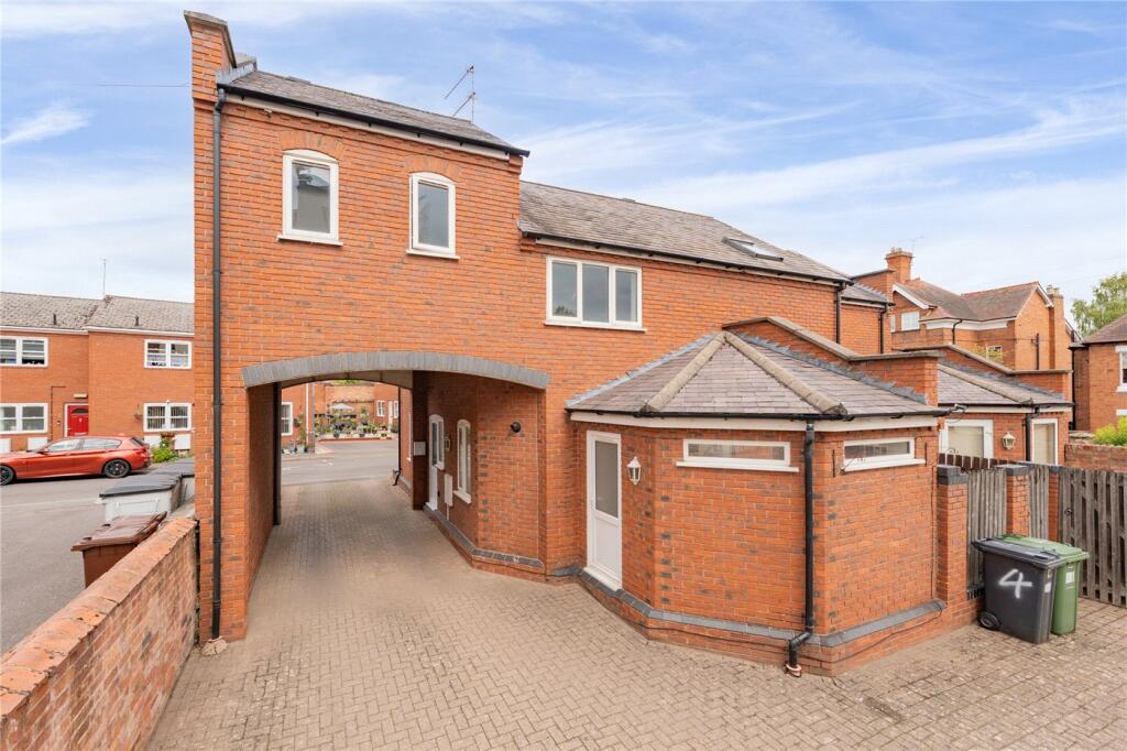 Main image of property: Gulistan Road, Leamington Spa, Warwickshire, CV32