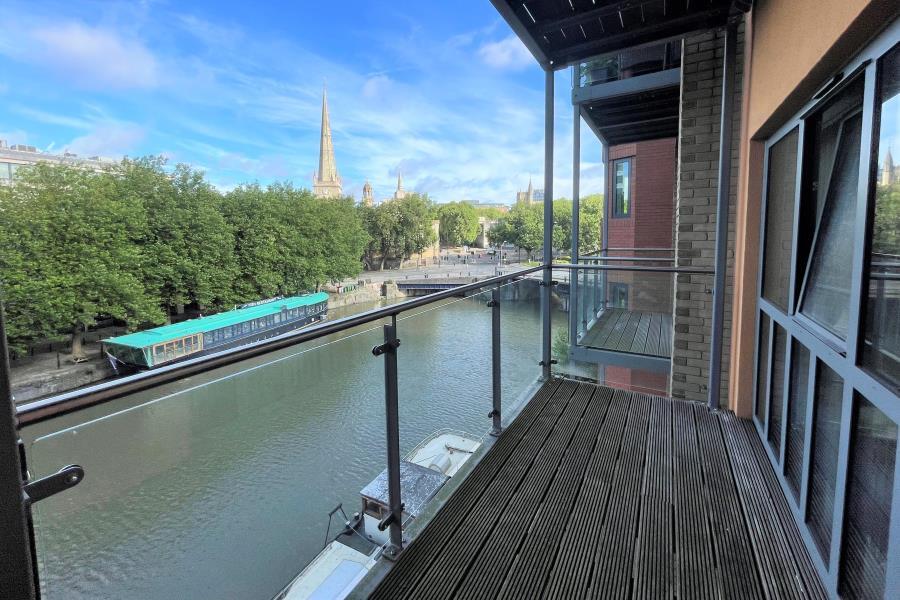 Main image of property: Bridge Quay - City Centre