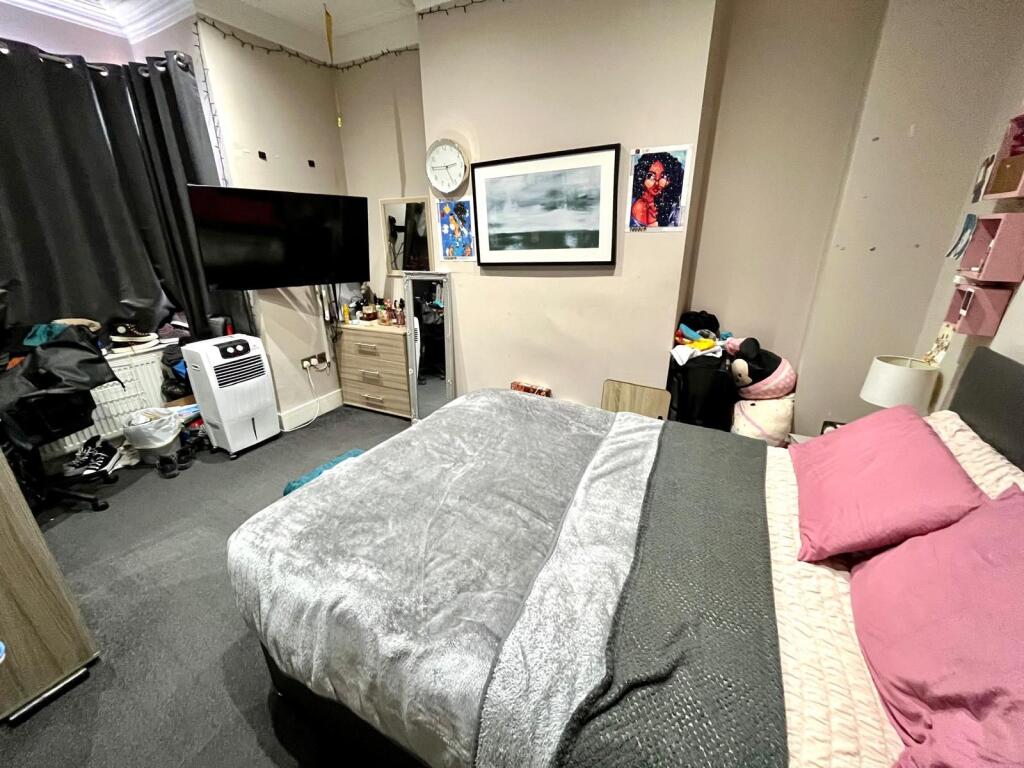 Main image of property: Room 1