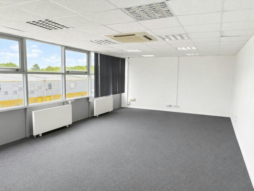 Firstfloor office 1